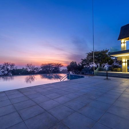 La Joya Lodge Conference Centre And Spa Pelindaba Exterior photo